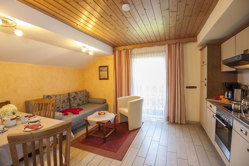 Ferienhaus Antonia Dorfgastein Room photo